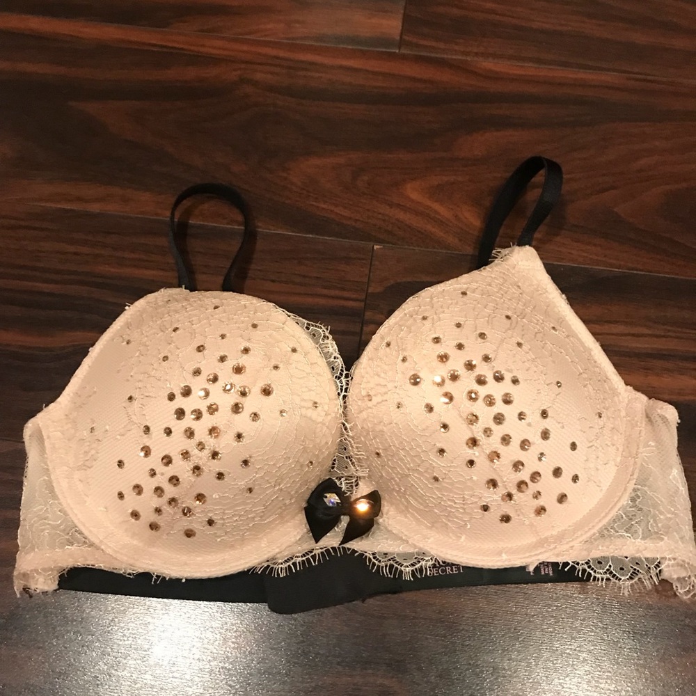 Victoria Secret Bra